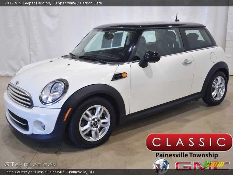 Pepper White / Carbon Black 2012 Mini Cooper Hardtop