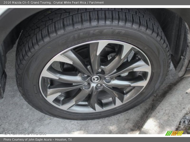 Crystal White Pearl Mica / Parchment 2016 Mazda CX-5 Grand Touring