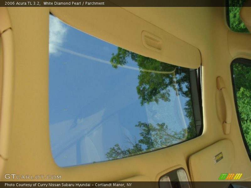 White Diamond Pearl / Parchment 2006 Acura TL 3.2