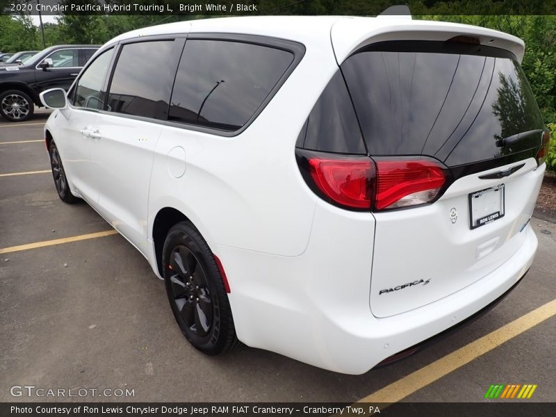 Bright White / Black 2020 Chrysler Pacifica Hybrid Touring L
