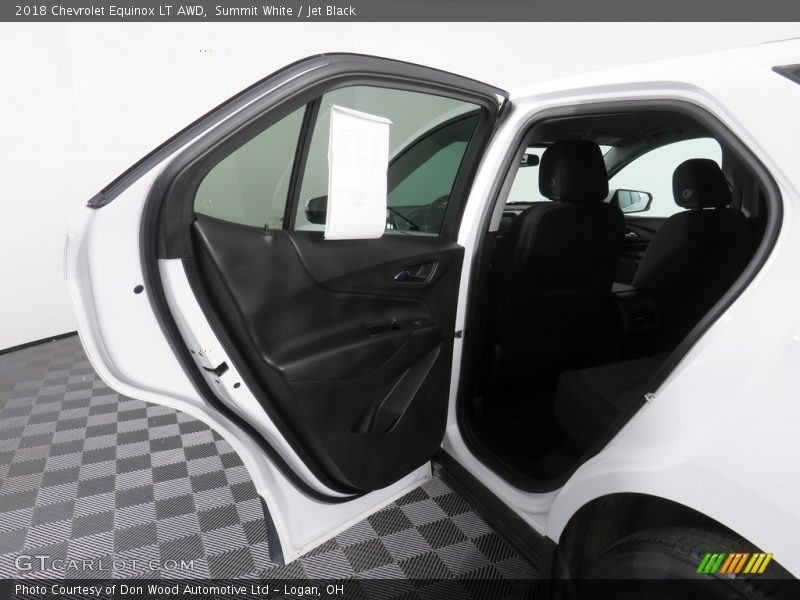 Summit White / Jet Black 2018 Chevrolet Equinox LT AWD