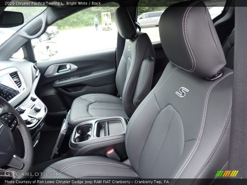 Bright White / Black 2020 Chrysler Pacifica Touring L