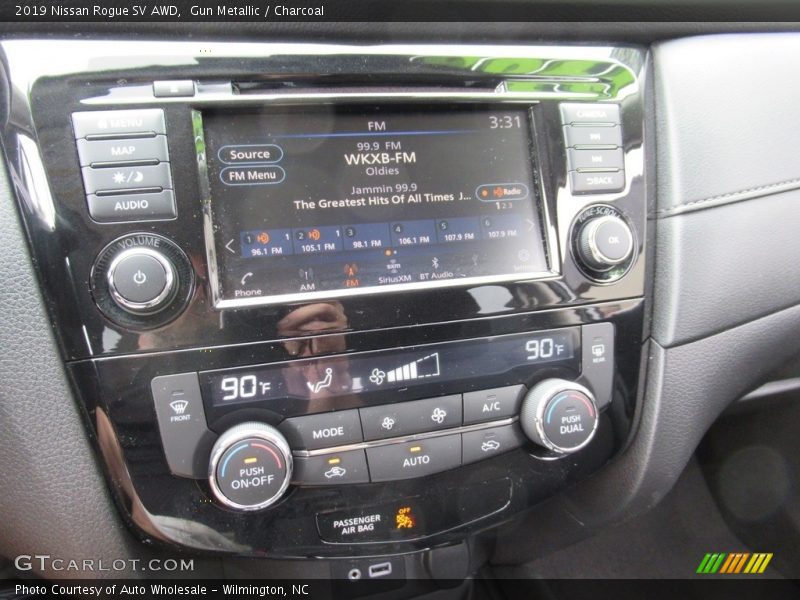 Gun Metallic / Charcoal 2019 Nissan Rogue SV AWD