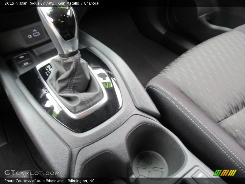 Gun Metallic / Charcoal 2019 Nissan Rogue SV AWD