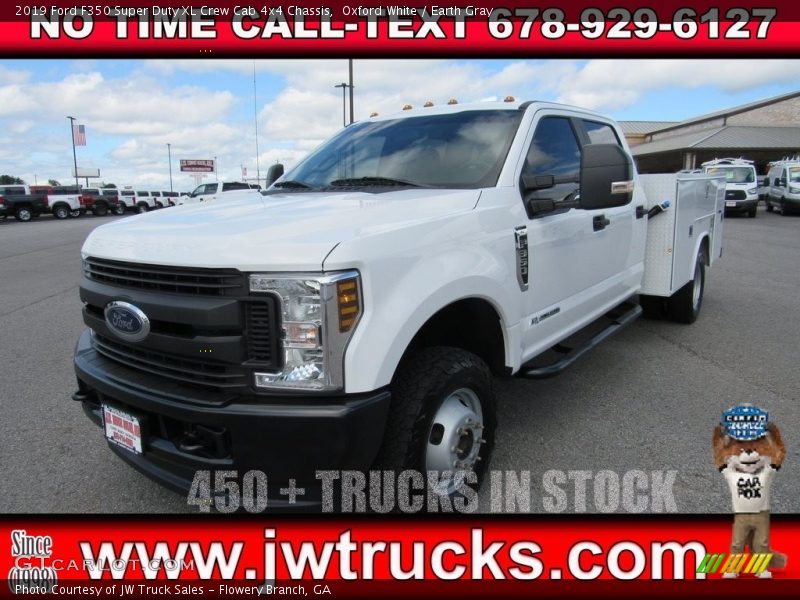 Oxford White / Earth Gray 2019 Ford F350 Super Duty XL Crew Cab 4x4 Chassis