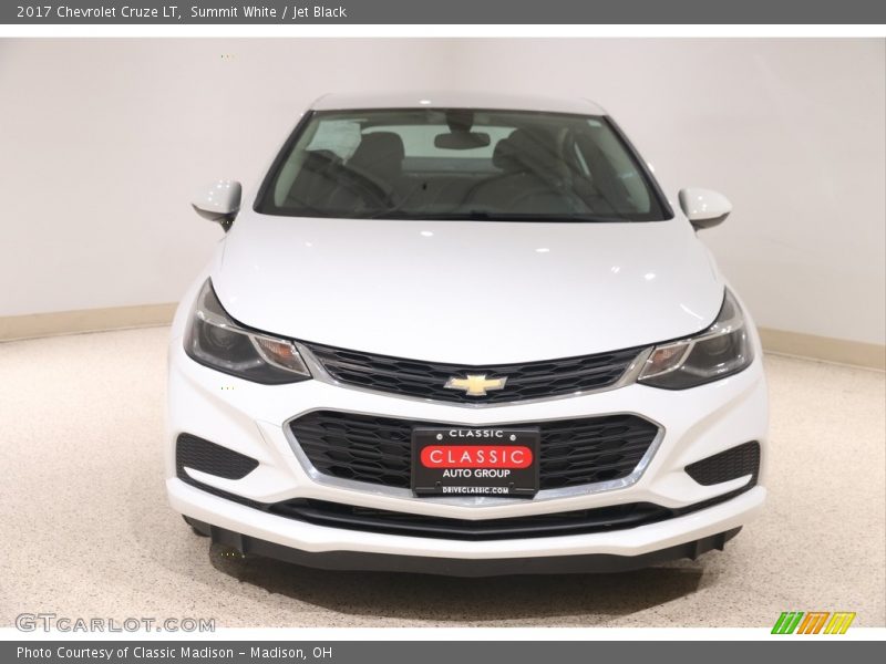 Summit White / Jet Black 2017 Chevrolet Cruze LT