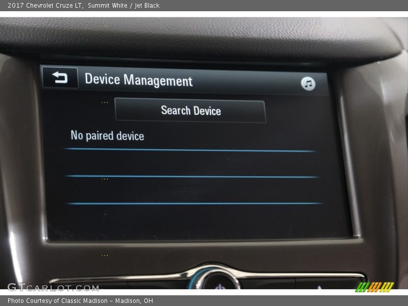 Summit White / Jet Black 2017 Chevrolet Cruze LT