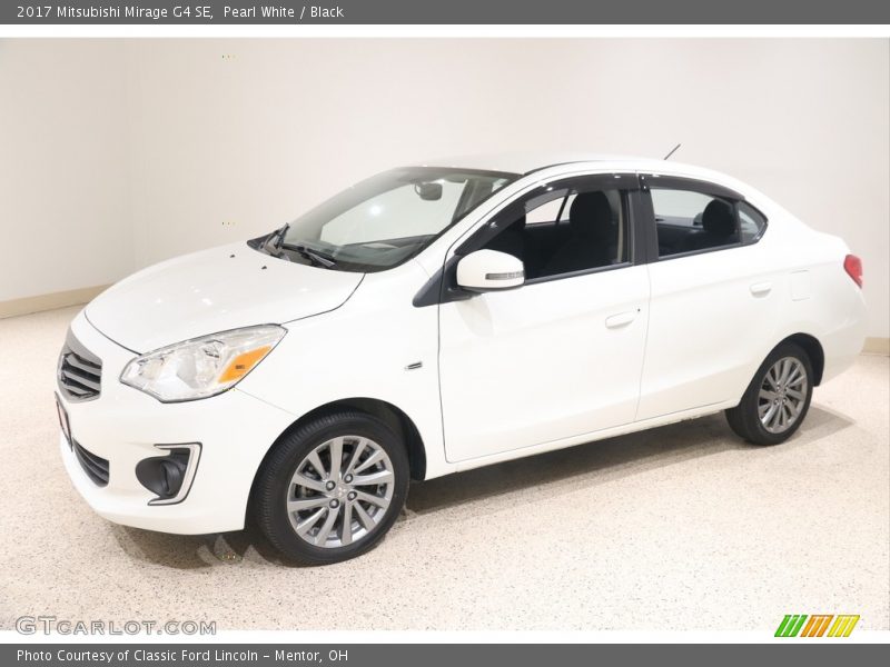 Front 3/4 View of 2017 Mirage G4 SE