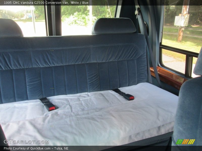 White / Blue 1995 GMC Vandura G2500 Conversion Van