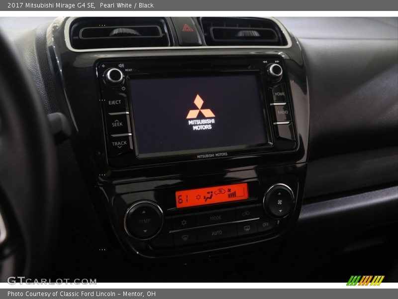 Controls of 2017 Mirage G4 SE
