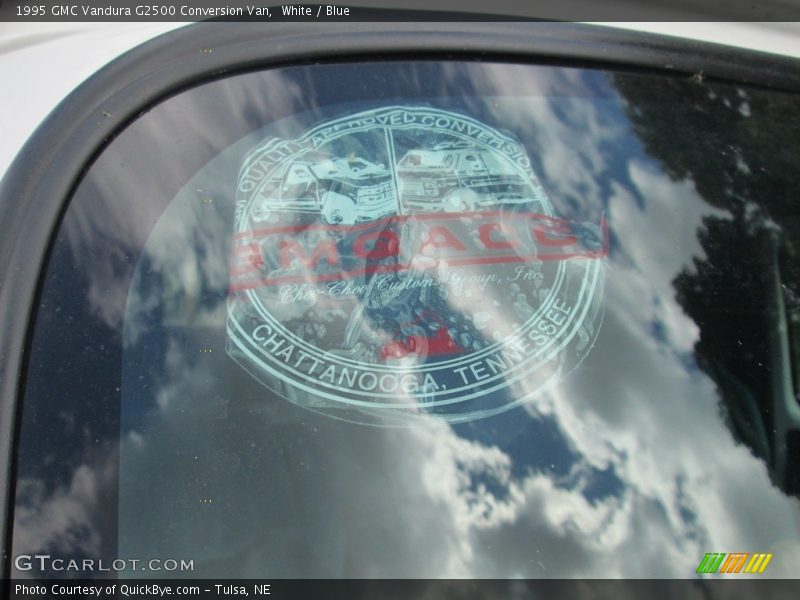 White / Blue 1995 GMC Vandura G2500 Conversion Van