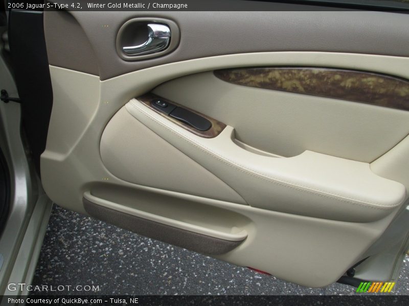 Winter Gold Metallic / Champagne 2006 Jaguar S-Type 4.2
