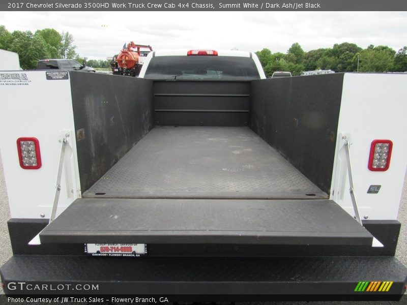 Summit White / Dark Ash/Jet Black 2017 Chevrolet Silverado 3500HD Work Truck Crew Cab 4x4 Chassis
