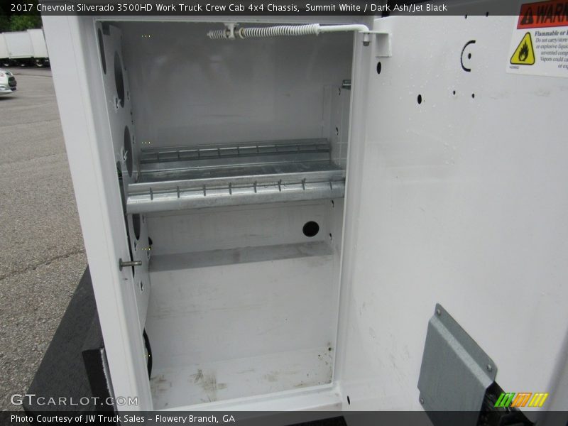 Summit White / Dark Ash/Jet Black 2017 Chevrolet Silverado 3500HD Work Truck Crew Cab 4x4 Chassis