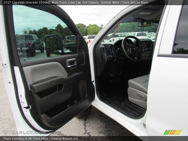 Summit White / Dark Ash/Jet Black 2017 Chevrolet Silverado 3500HD Work Truck Crew Cab 4x4 Chassis
