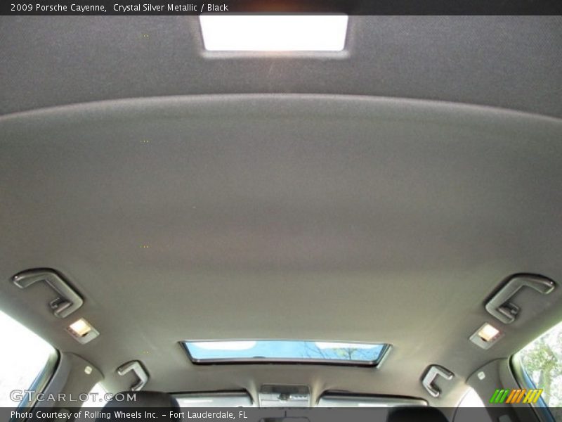 Crystal Silver Metallic / Black 2009 Porsche Cayenne