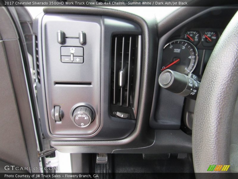 Summit White / Dark Ash/Jet Black 2017 Chevrolet Silverado 3500HD Work Truck Crew Cab 4x4 Chassis