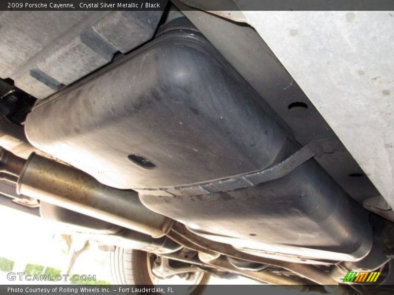Crystal Silver Metallic / Black 2009 Porsche Cayenne