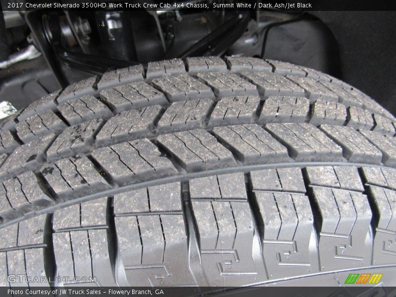 Summit White / Dark Ash/Jet Black 2017 Chevrolet Silverado 3500HD Work Truck Crew Cab 4x4 Chassis