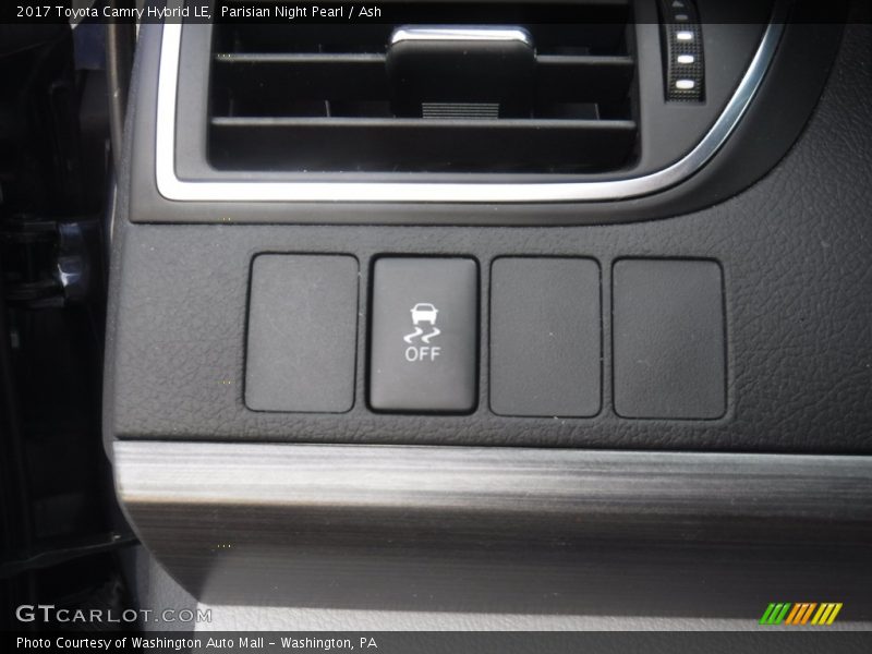 Parisian Night Pearl / Ash 2017 Toyota Camry Hybrid LE