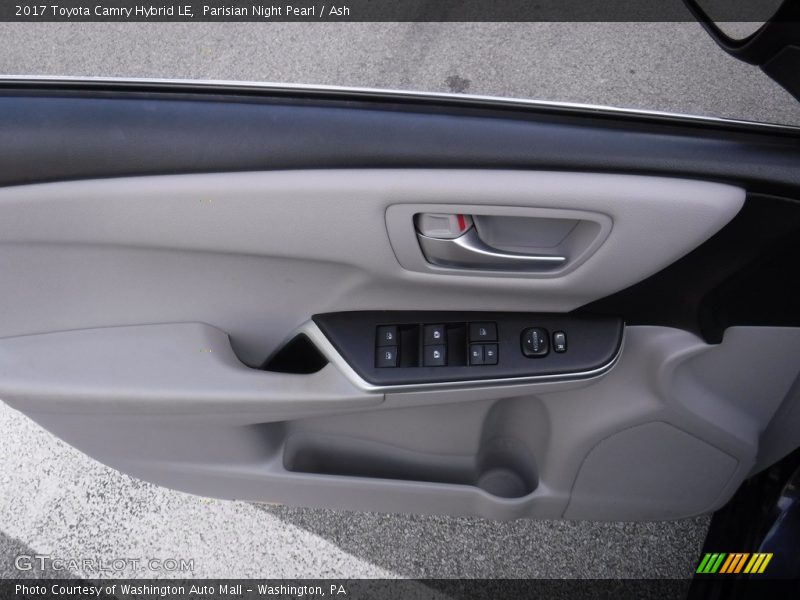 Parisian Night Pearl / Ash 2017 Toyota Camry Hybrid LE