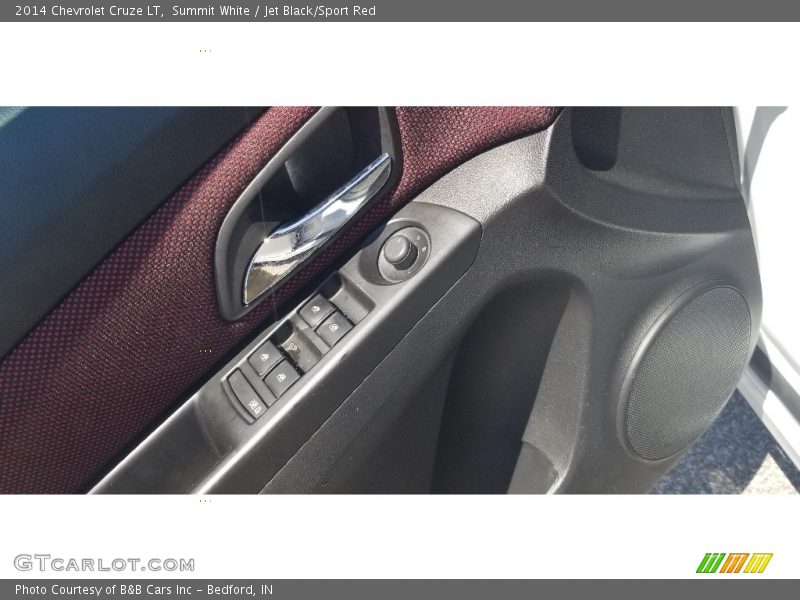 Summit White / Jet Black/Sport Red 2014 Chevrolet Cruze LT