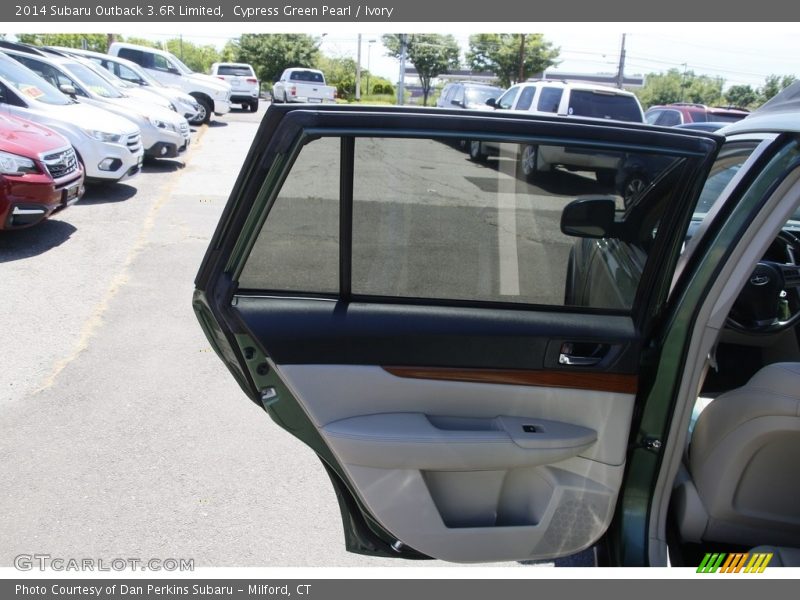 Cypress Green Pearl / Ivory 2014 Subaru Outback 3.6R Limited