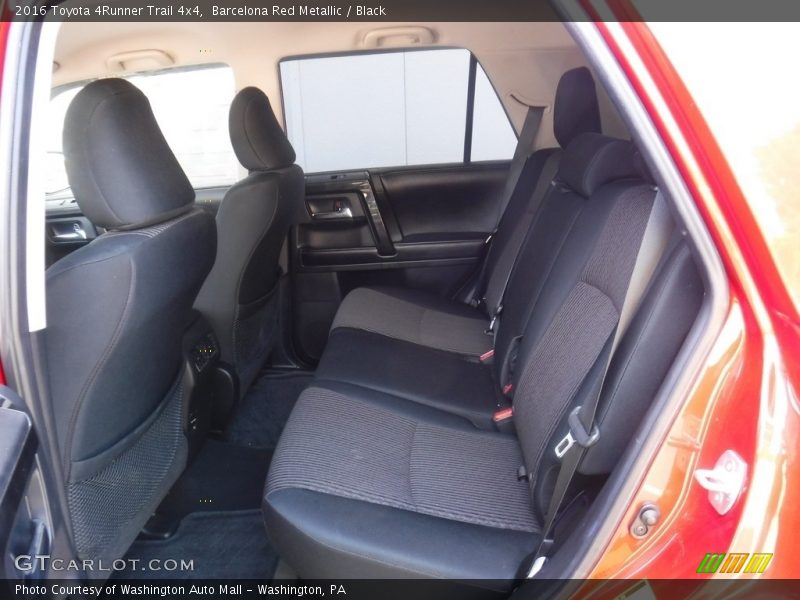 Barcelona Red Metallic / Black 2016 Toyota 4Runner Trail 4x4