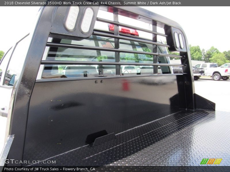 Summit White / Dark Ash/Jet Black 2018 Chevrolet Silverado 3500HD Work Truck Crew Cab 4x4 Chassis