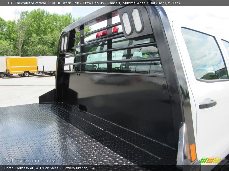 Summit White / Dark Ash/Jet Black 2018 Chevrolet Silverado 3500HD Work Truck Crew Cab 4x4 Chassis