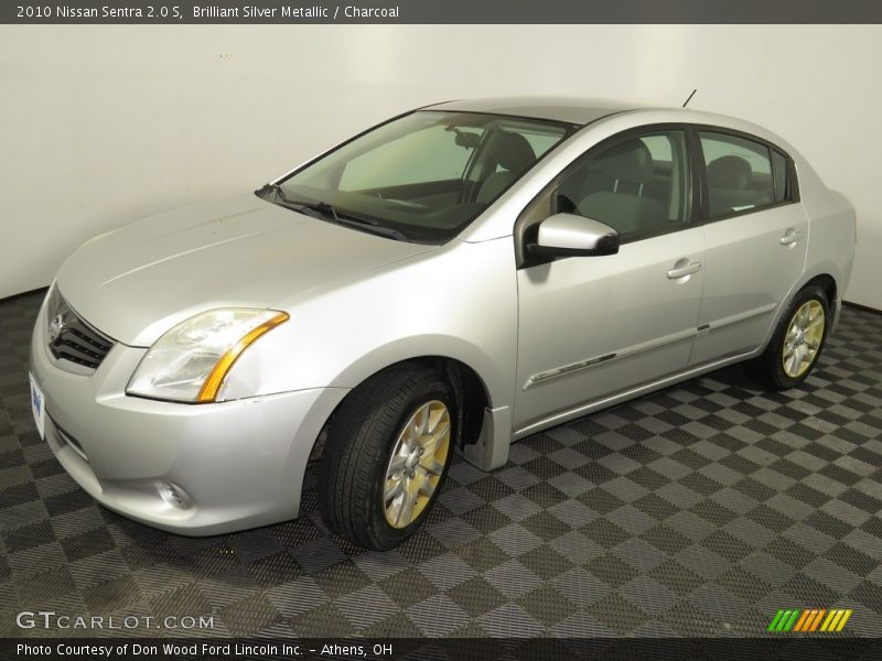 Brilliant Silver Metallic / Charcoal 2010 Nissan Sentra 2.0 S