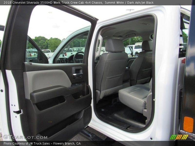 Summit White / Dark Ash/Jet Black 2018 Chevrolet Silverado 3500HD Work Truck Crew Cab 4x4 Chassis