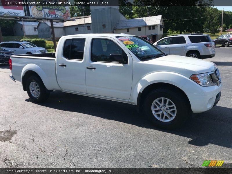 Glacier White / Beige 2018 Nissan Frontier SV Crew Cab 4x4