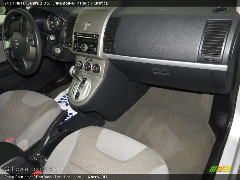 Brilliant Silver Metallic / Charcoal 2010 Nissan Sentra 2.0 S