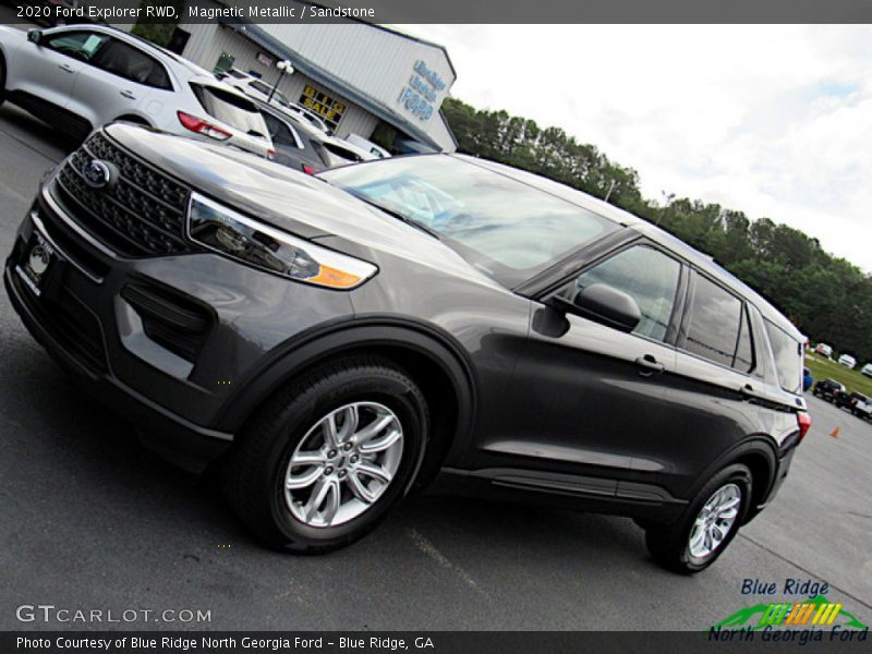 Magnetic Metallic / Sandstone 2020 Ford Explorer RWD