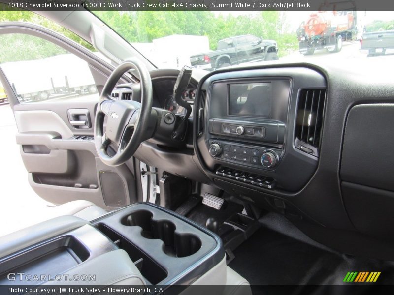 Summit White / Dark Ash/Jet Black 2018 Chevrolet Silverado 3500HD Work Truck Crew Cab 4x4 Chassis