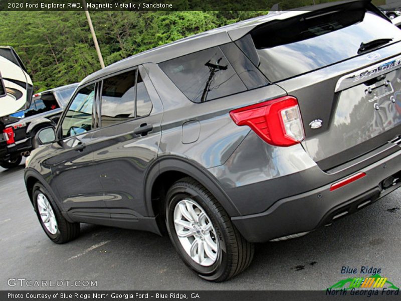 Magnetic Metallic / Sandstone 2020 Ford Explorer RWD