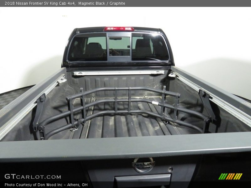 Magnetic Black / Graphite 2018 Nissan Frontier SV King Cab 4x4