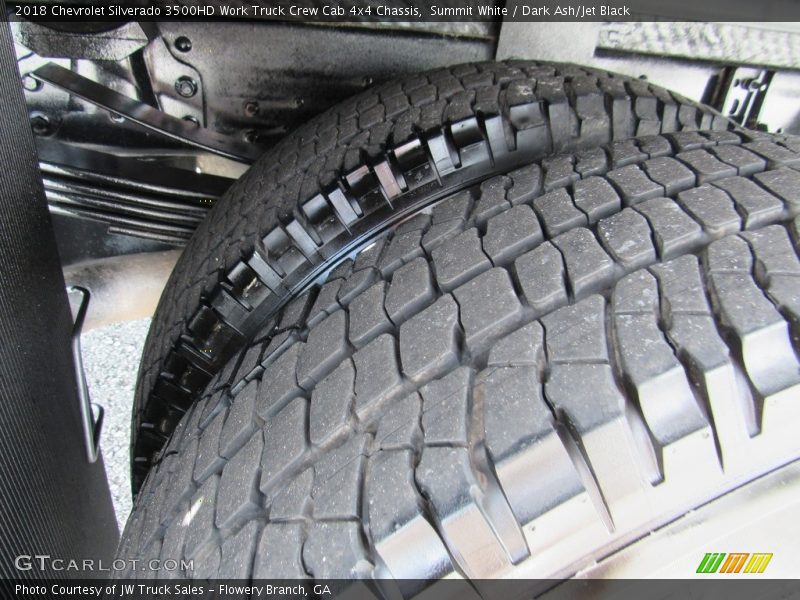 Summit White / Dark Ash/Jet Black 2018 Chevrolet Silverado 3500HD Work Truck Crew Cab 4x4 Chassis