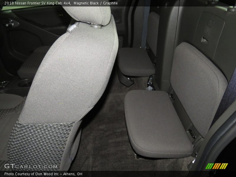 Magnetic Black / Graphite 2018 Nissan Frontier SV King Cab 4x4