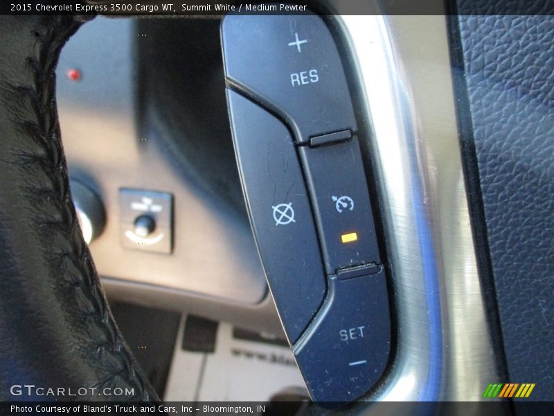 Summit White / Medium Pewter 2015 Chevrolet Express 3500 Cargo WT
