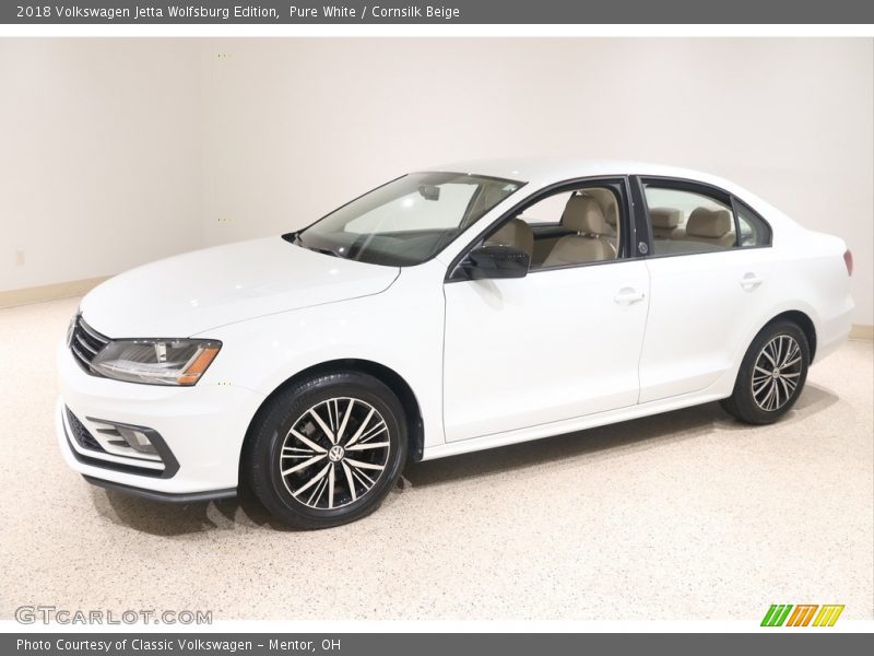 Front 3/4 View of 2018 Jetta Wolfsburg Edition