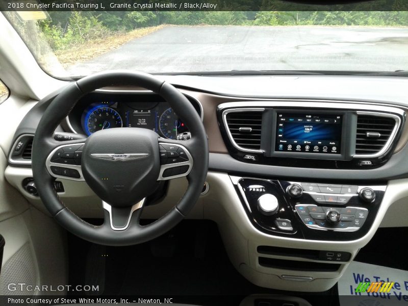Granite Crystal Metallic / Black/Alloy 2018 Chrysler Pacifica Touring L
