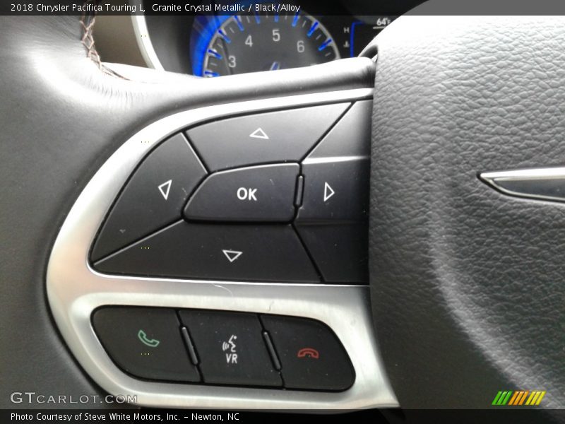 Granite Crystal Metallic / Black/Alloy 2018 Chrysler Pacifica Touring L