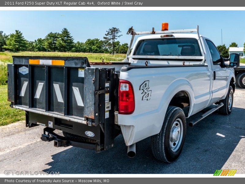 Oxford White / Steel Gray 2011 Ford F250 Super Duty XLT Regular Cab 4x4