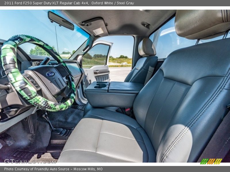 Oxford White / Steel Gray 2011 Ford F250 Super Duty XLT Regular Cab 4x4