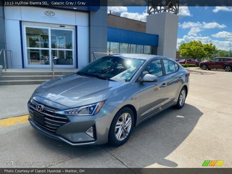 Galactic Gray / Gray 2019 Hyundai Elantra SEL