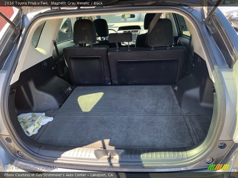 Magnetic Gray Metallic / Black 2016 Toyota Prius v Two