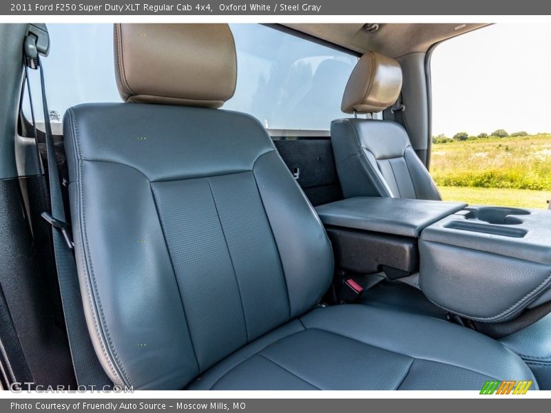 Oxford White / Steel Gray 2011 Ford F250 Super Duty XLT Regular Cab 4x4