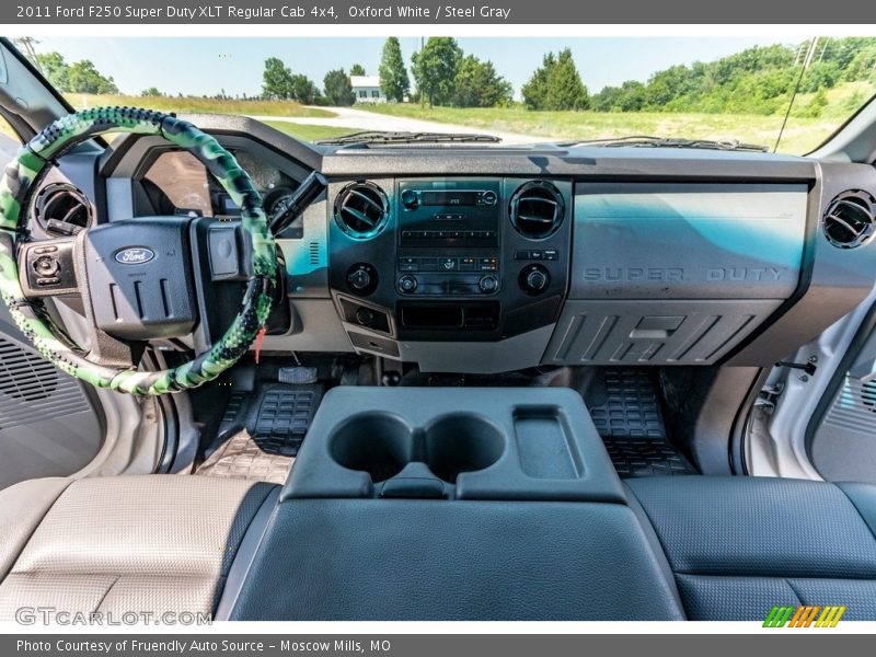 Oxford White / Steel Gray 2011 Ford F250 Super Duty XLT Regular Cab 4x4